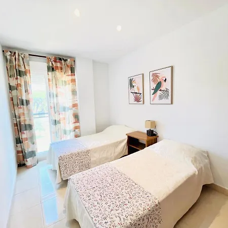 Apartamento Precioso Piso En Vistahermosa Con Piscina Y Garaje