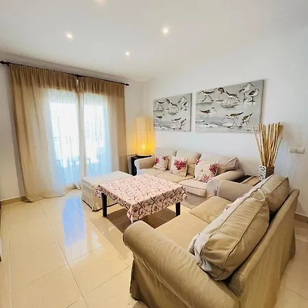 Precioso Piso En Vistahermosa Con Piscina Y Garaje Lejlighed *